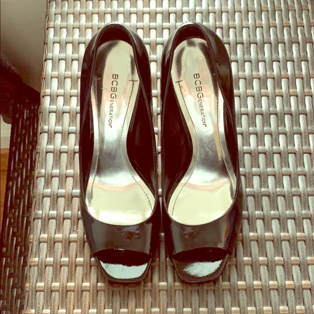 PRICE DROP! BCBGeneration peep-toe pumps